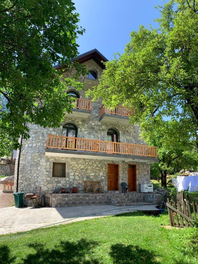 Stonehouse Villa Вальбоне Екстер'єр фото