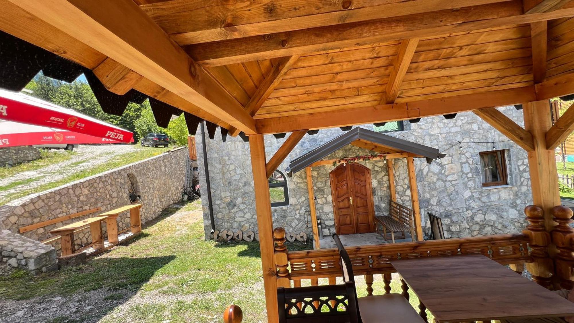 Stonehouse Villa Вальбоне Екстер'єр фото