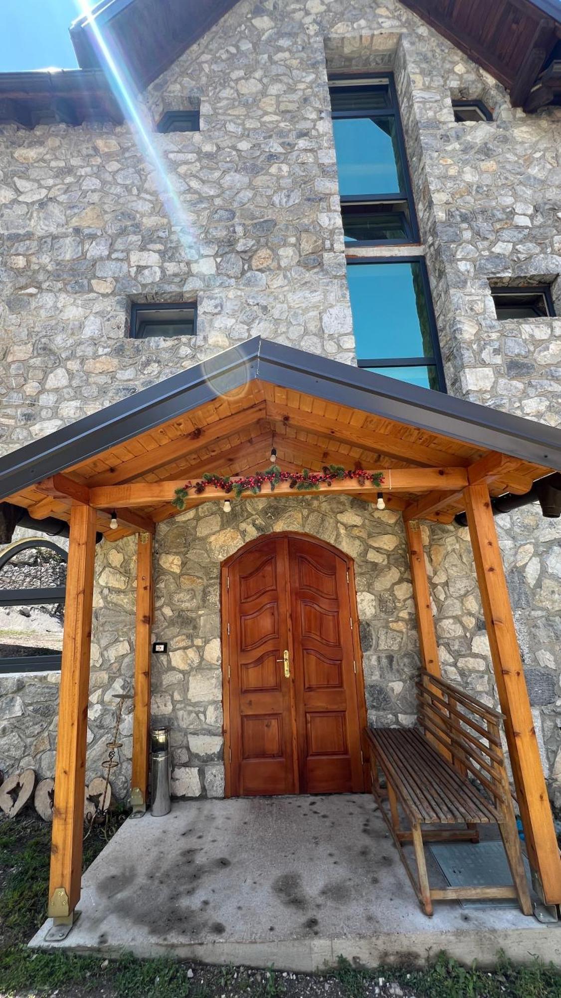 Stonehouse Villa Вальбоне Екстер'єр фото